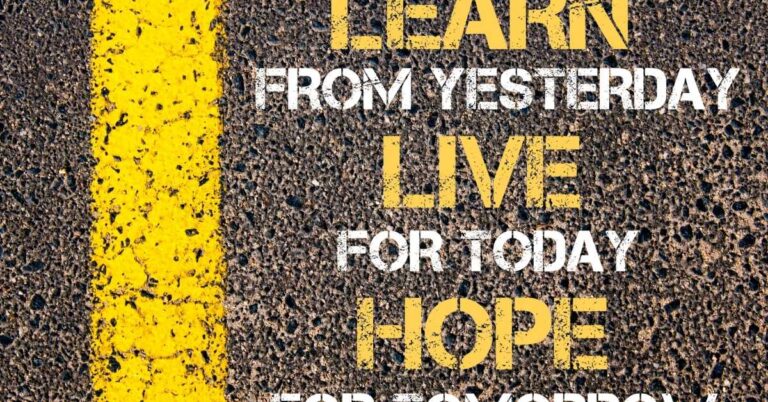 Advanced Guide to Writing Facebook Captions That Increase Engagement and Build Strong Online Presence